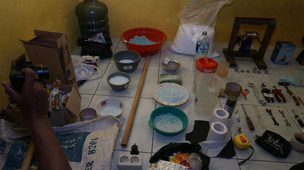 084622_926419_alat_pembuat_ineks