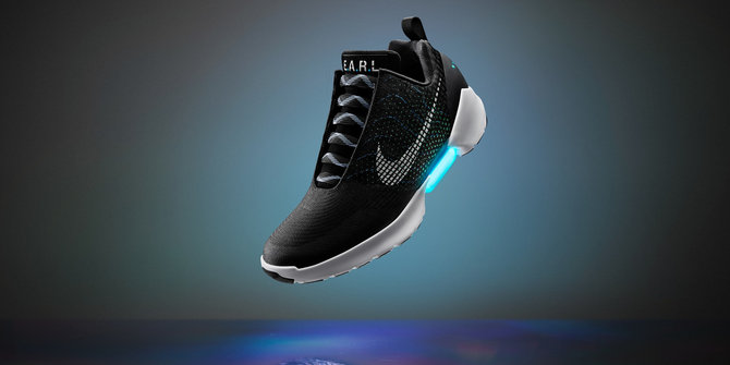 nike-bakal-rilis-sepatu-canggih-yang-bisa-terikat-secara-otomatis
