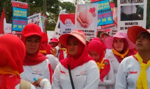 090840_137123_205735_589144_bidan_demo_d