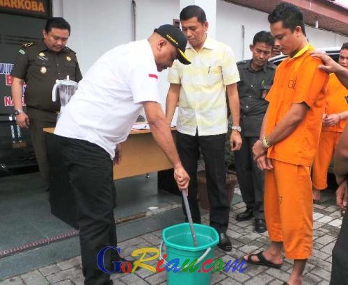 1a52d8b7b90695d6aad95ahuq-70361