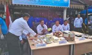 20184585638-01_0703_ekspos_bnn_riau_sabu_dan_ekstasi