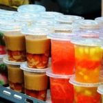 Awas, jangan tergoda takjil berwarna menyolok